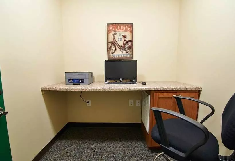 Hotelli Risewell Kitchen Suites Pleasanton