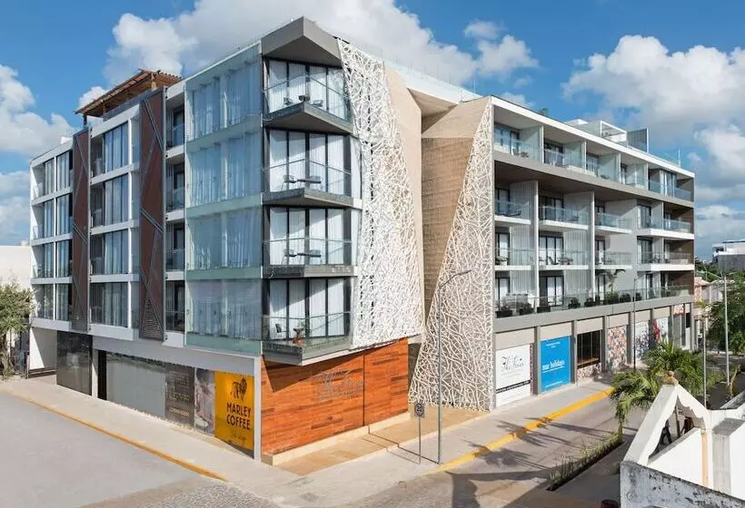 The Fives Downtown Hotel & Residences, Curio Collection by Hilton