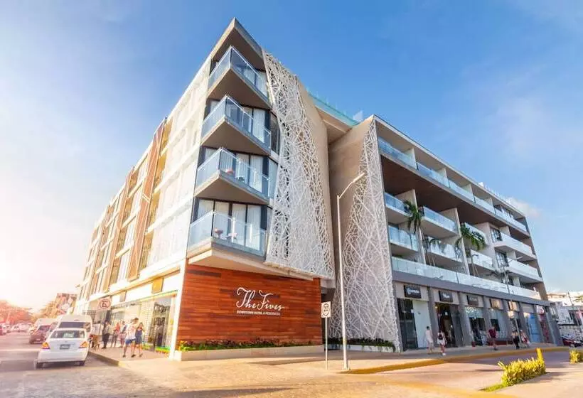 The Fives Downtown Hotel & Residences, Curio Collection by Hilton