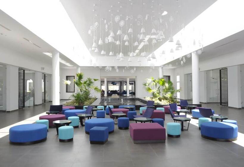 渡假胜地  Palm Beach Club Marmara Djerba