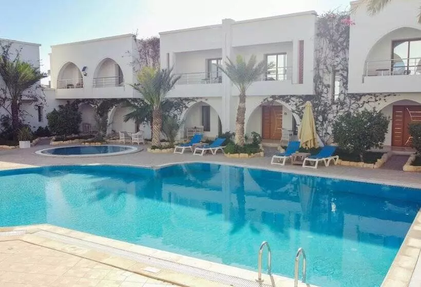 Lomakeskus Palm Djerba Suites