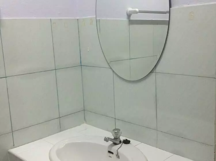 Baan Par Pern Hadchaosamran