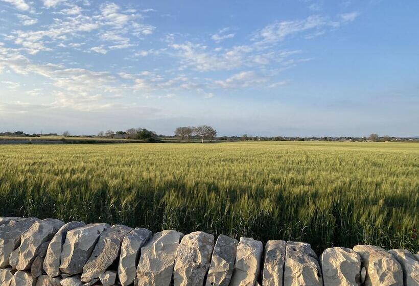 בית מלון כפרי Agriturismo Il Melograno