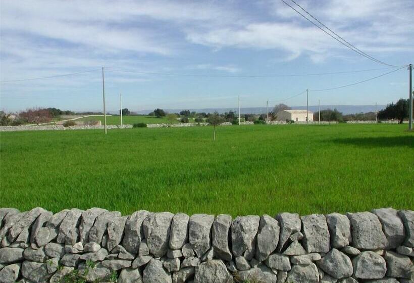 בית מלון כפרי Agriturismo Il Melograno