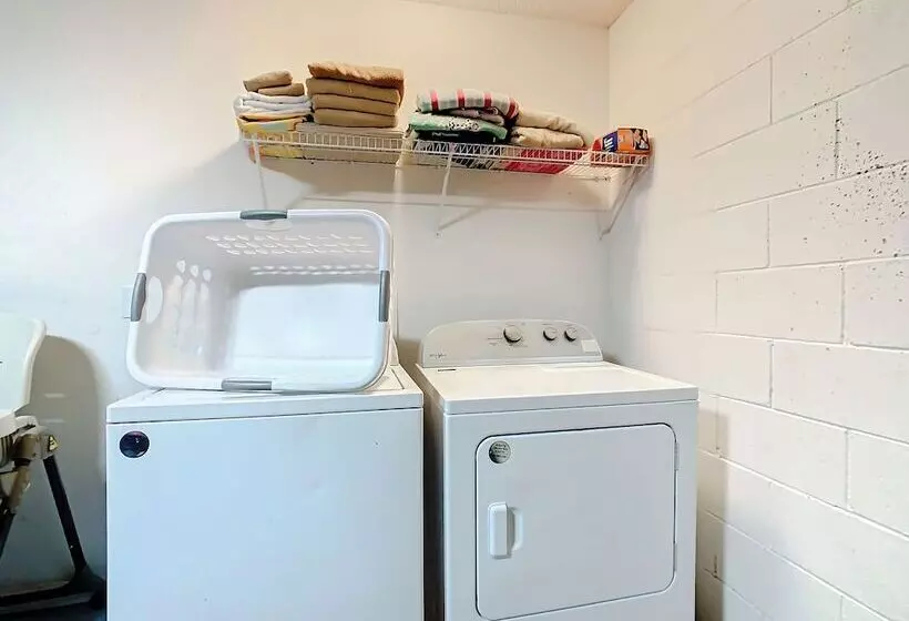 ホテル Cristine S Seasons Vacation Home