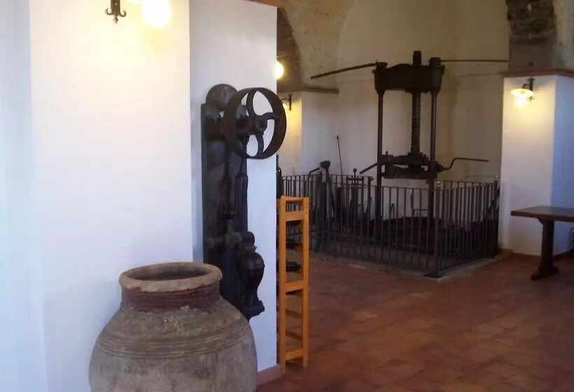 Hotelli Etna Wine Agriturismo