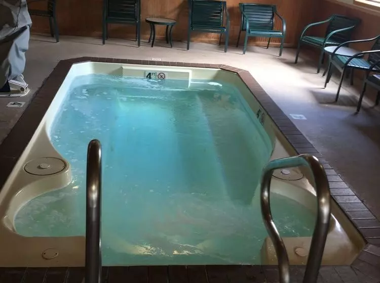 Hotelli Grand Northern Inn