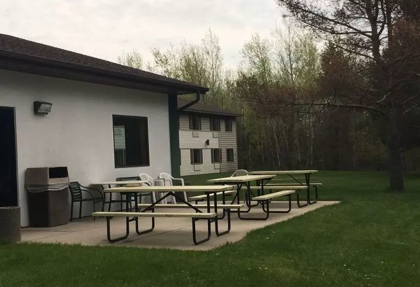 Hotelli Grand Northern Inn