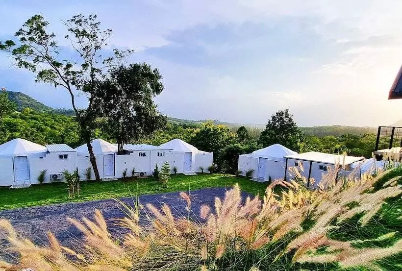 ホテル Kirirath Resort