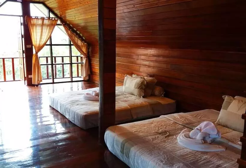 ホテル Kirirath Resort