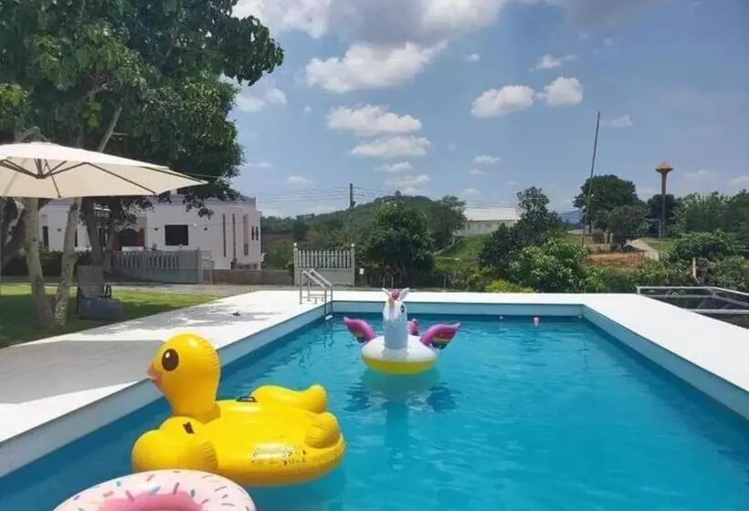 ホテル Kirirath Resort