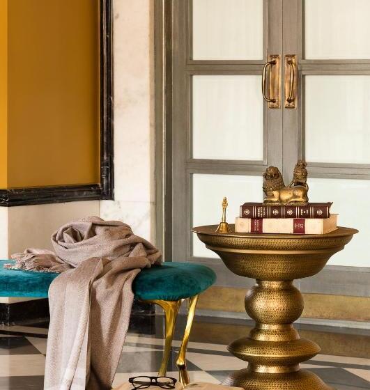 酒店 Narendra Bhawan