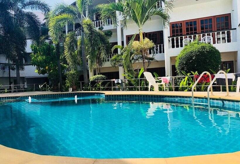 Neptuna Hotel By Maduzi