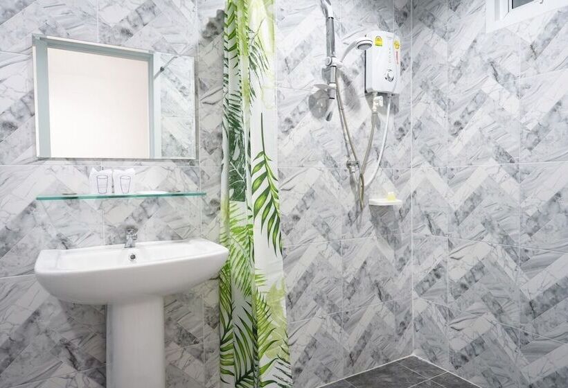 Neptuna Hotel By Maduzi