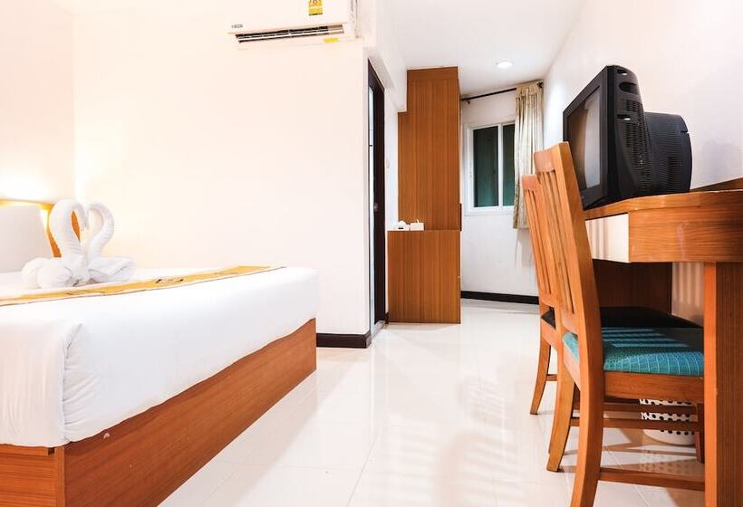 Neptuna Hotel By Maduzi