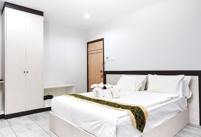 Neptuna Hotel By Maduzi