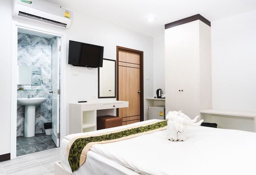 Neptuna Hotel By Maduzi