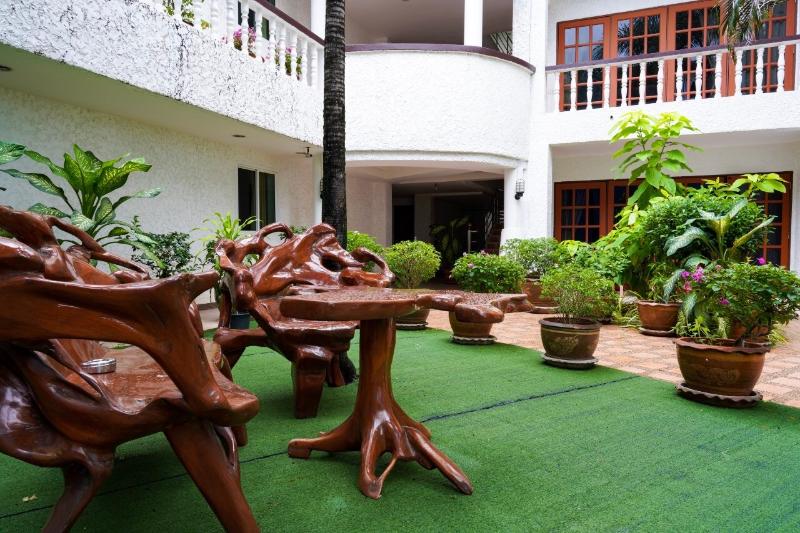 Neptuna Hotel By Maduzi