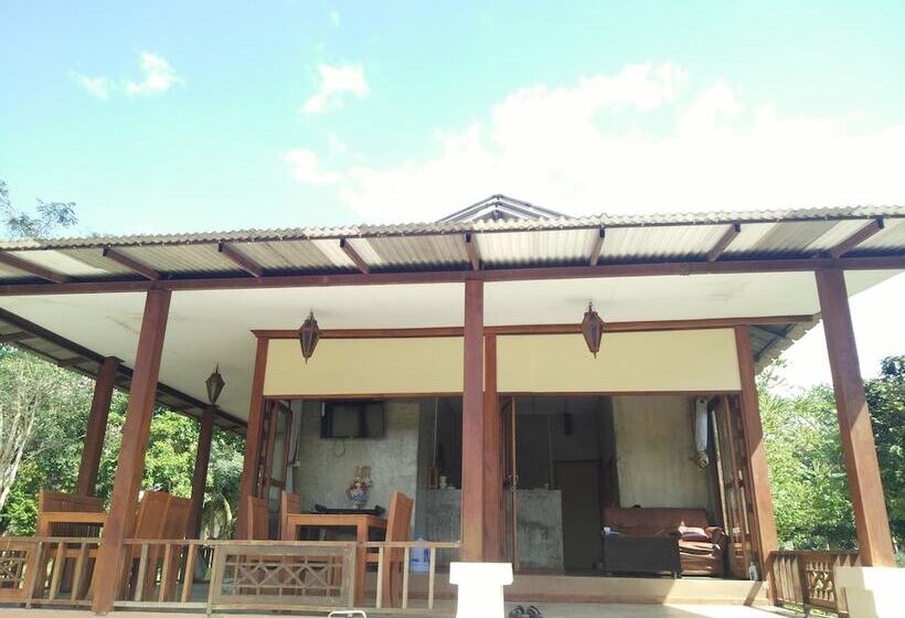 בית מלון כפרי Pai Park Cottage