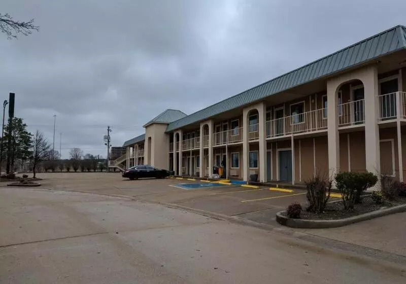 Hotelli Quality Inn Forrest City I40