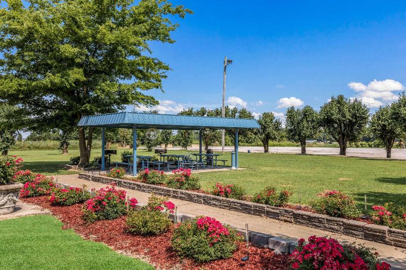 فندق Quality Inn Forrest City I40