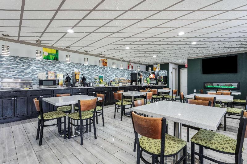 فندق Quality Inn Forrest City I40