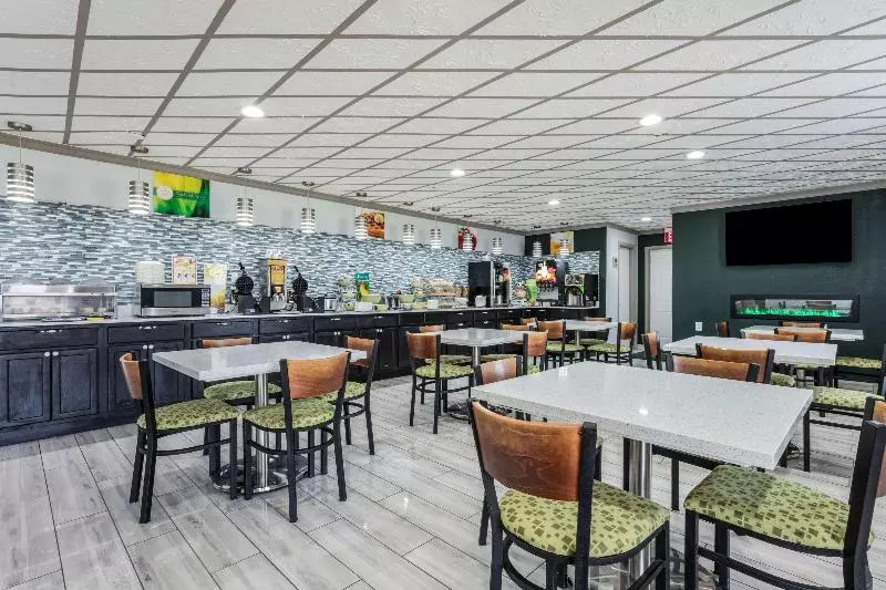 Hotelli Quality Inn Forrest City I40