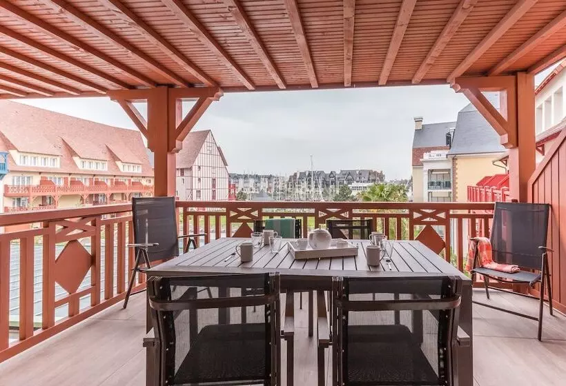 Hotelli Residence Pierre & Vacances Premium Presqu Ile De La Touques