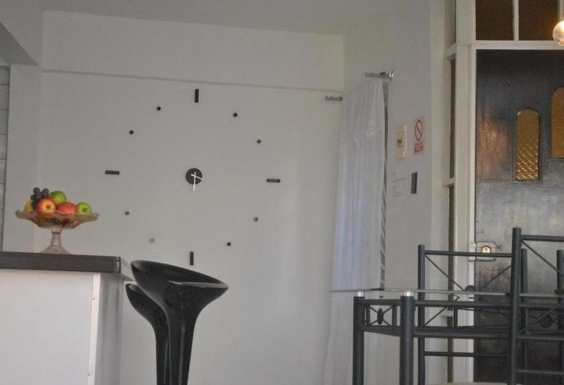 هتل Valpogo Apartments