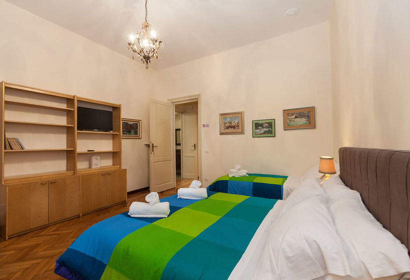 פנסיון Betty Holiday Valadier