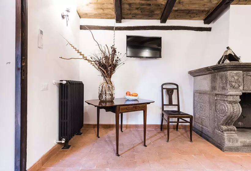 Relais Torre Del Piancastagno