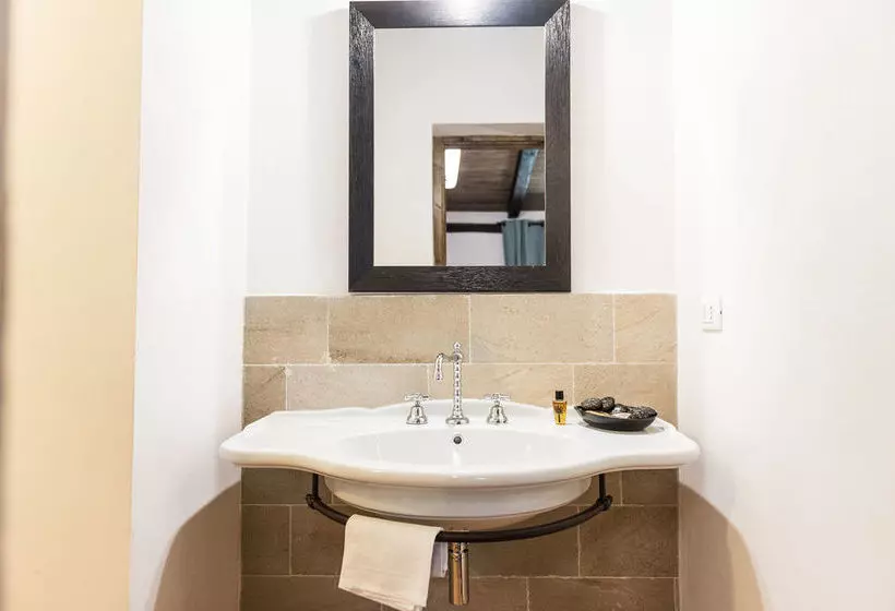 Relais Torre Del Piancastagno