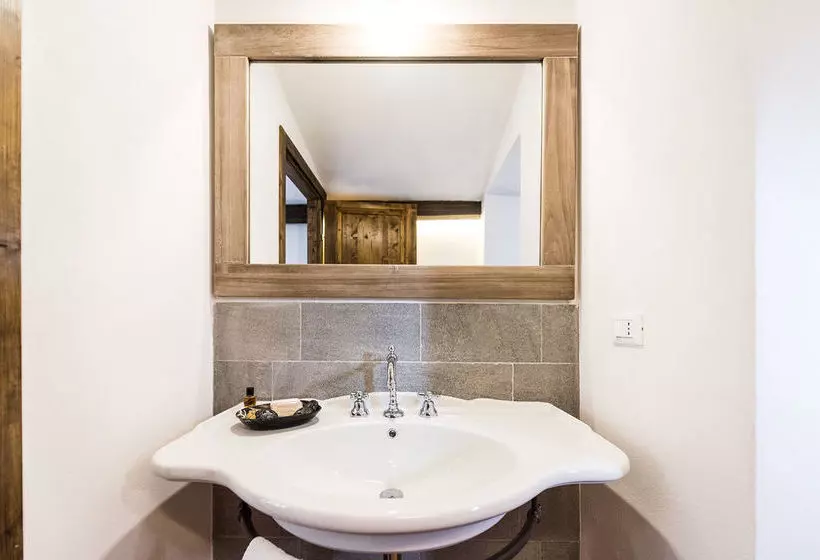Relais Torre Del Piancastagno