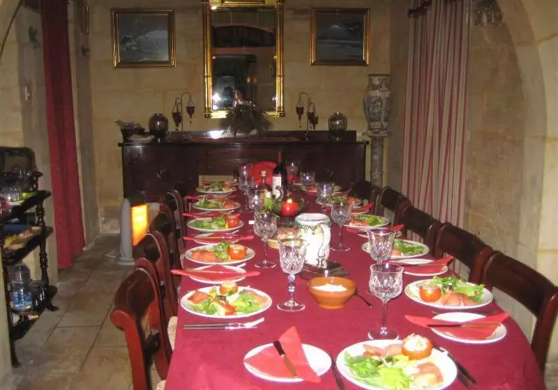 Ta' Bertu Host Family Bed & Breakfast
