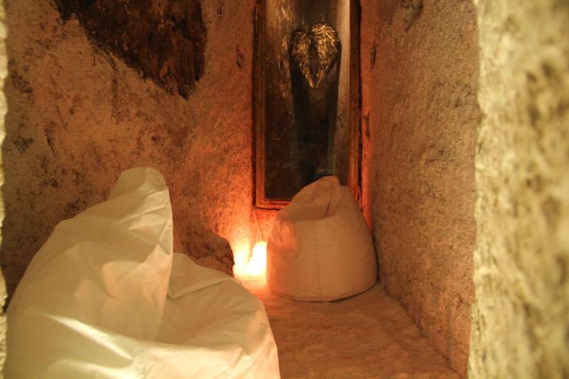 تختخواب و صبحانه Ingrami Suites And Spa