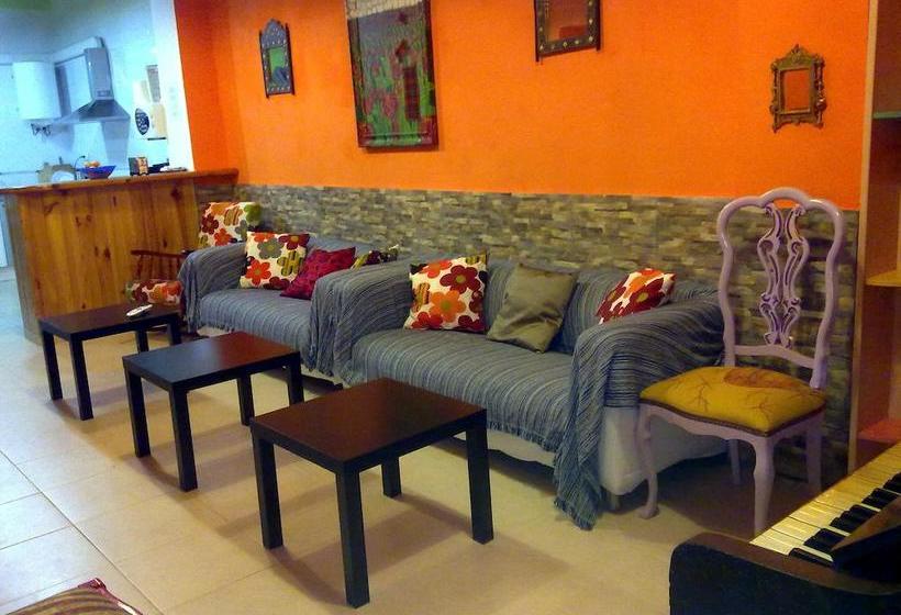 De Cadiz Cadi Hostel