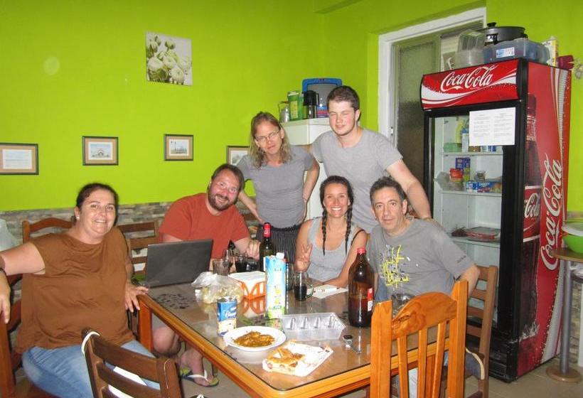 De Cadiz Cadi Hostel