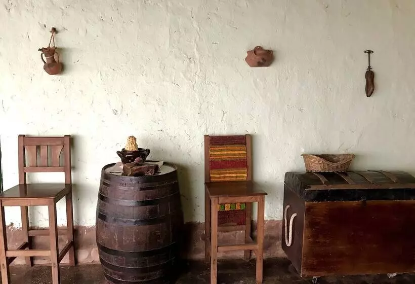 簡易ホテル Ecoposada El Mercedario