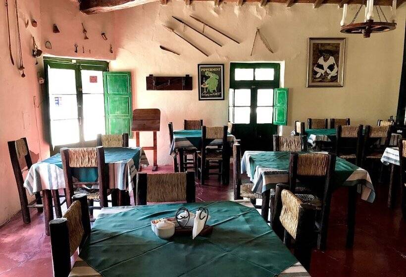 فندق فئة نجمة واحدة Ecoposada El Mercedario