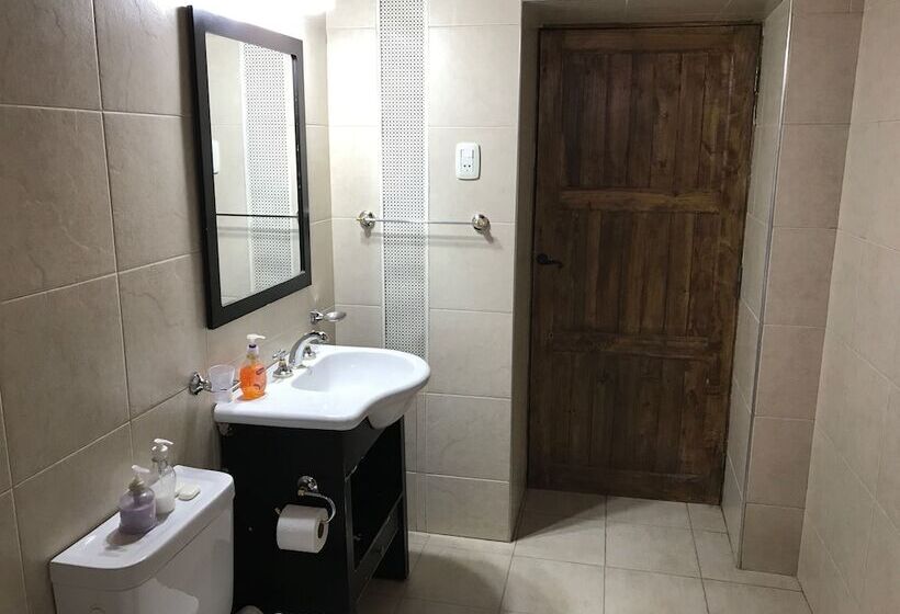 فندق فئة نجمة واحدة Ecoposada El Mercedario