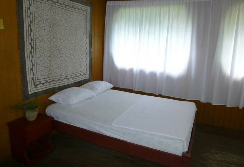 فندق Amazon Sunrise Lodge & Expeditons