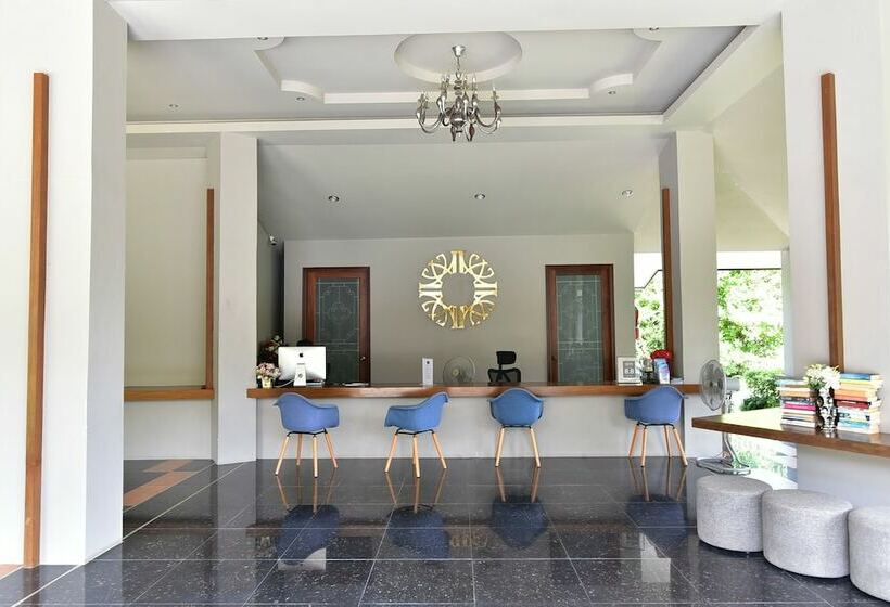 Hotel Asara Private Beach Resort