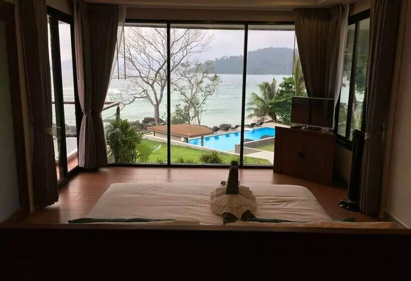 Hotelli Asara Private Beach Resort