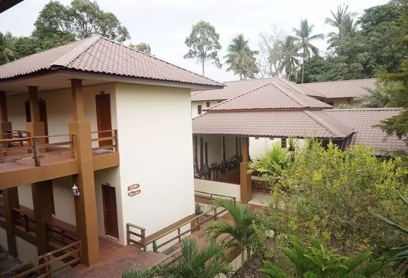 هتل Fahluang Resort