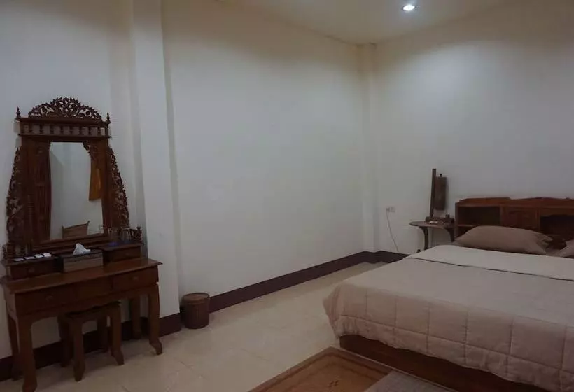 هتل Fahluang Resort