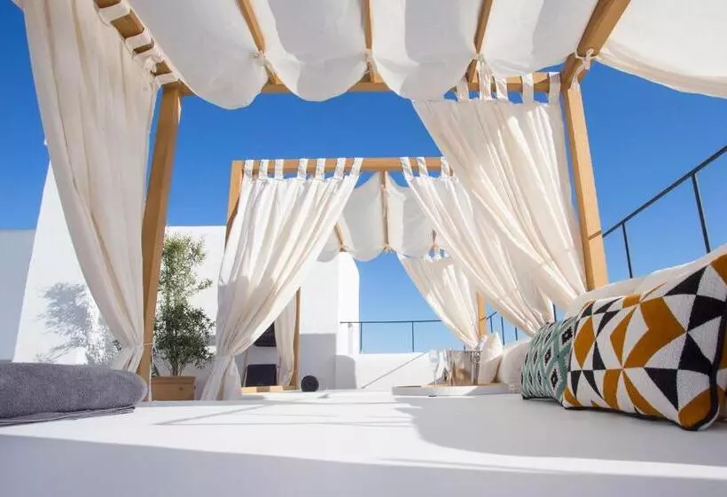 Hotelli Gatzara Suites Santa Gertrudis