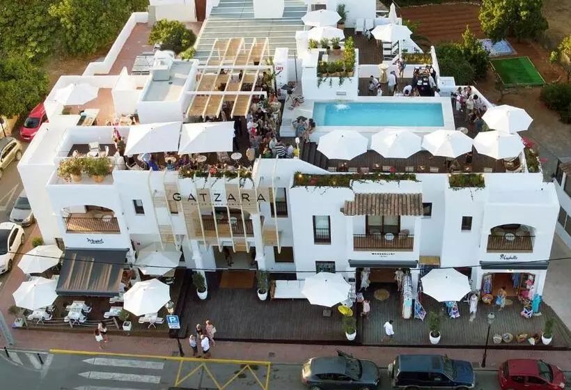 Hotelli Gatzara Suites Santa Gertrudis