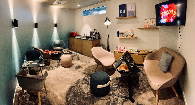 ホテル Holiday Inn Express Paris Cdg Airport, An Ihg