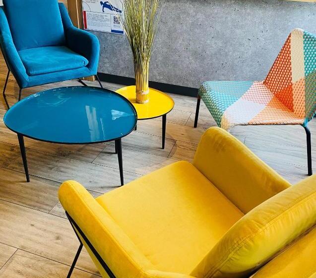 בית מלון כפרי Ibis Budget Colmar Centre Gare