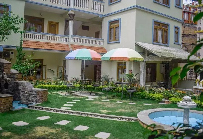 هتل Kathmandu Garden Home